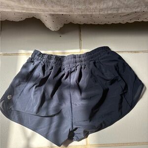 lululemon Hotty Hot 2” True Navy Athletic Shorts Lightweight Elastic Waist